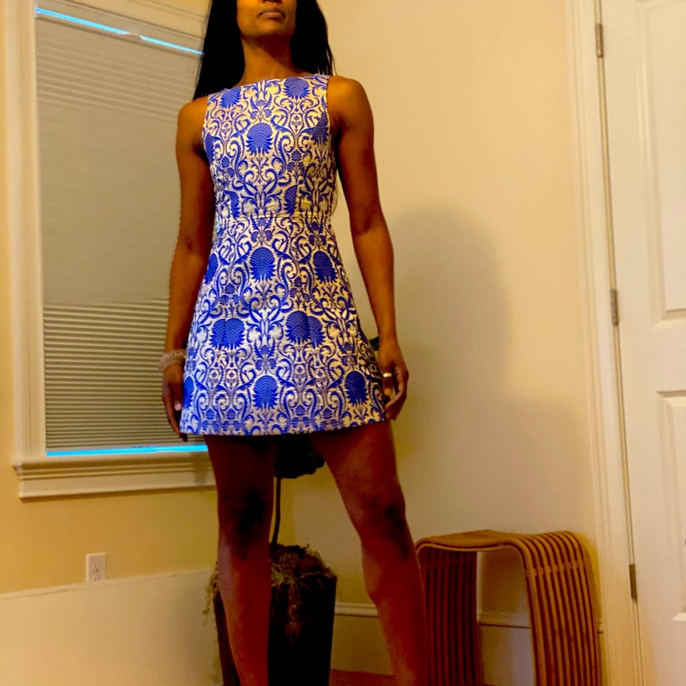 'Alice and Olivia Floral Jacquard Sheath Dress